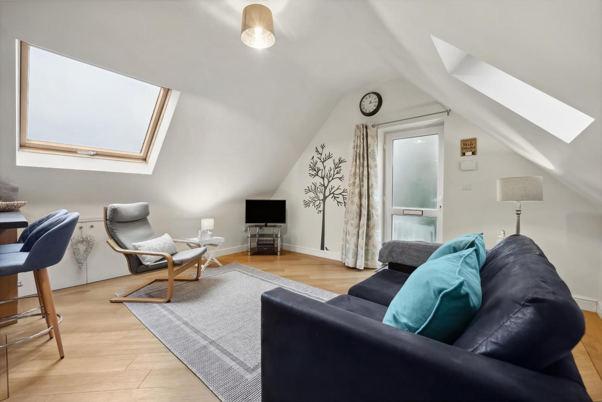 Beautiful Country Apartment, Rated Exceptional 考文垂 外观 照片